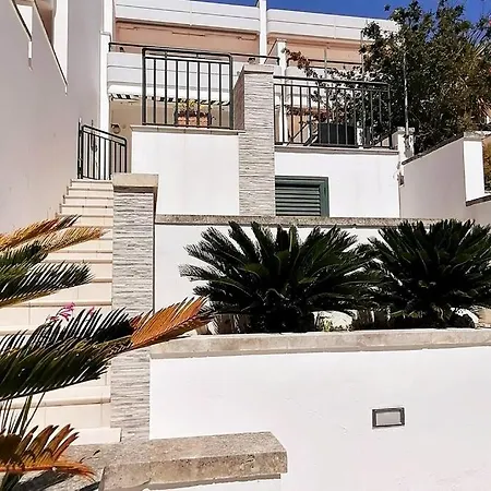 Dom wakacyjny La Terrazza Sul Mare Santa Cesarea Terme